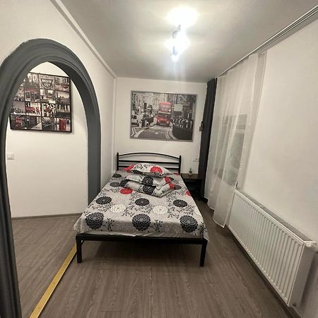 Casa Bucovineana Aparthotel Iasi Buitenkant foto