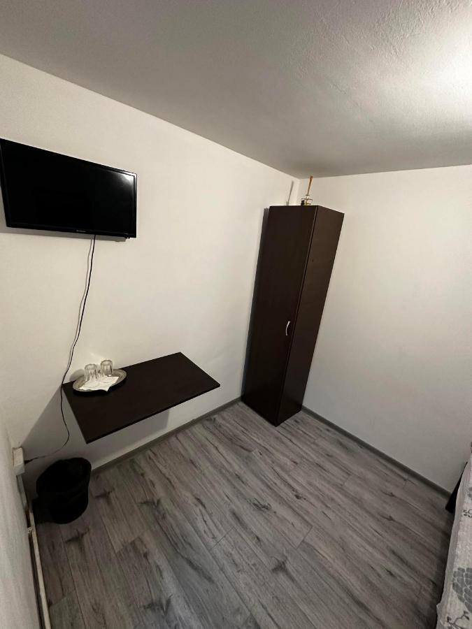 Casa Bucovineana Aparthotel Iasi Buitenkant foto