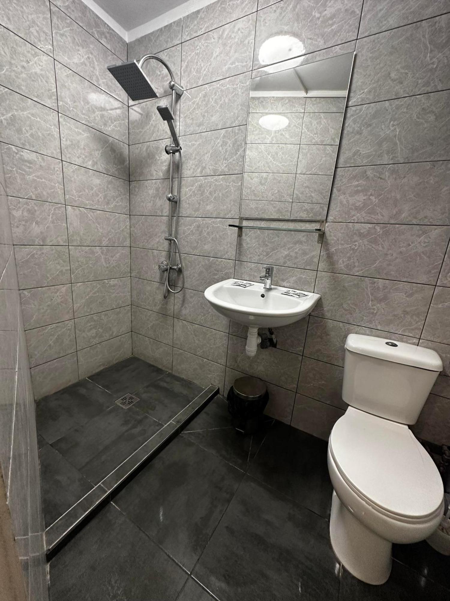 Casa Bucovineana Aparthotel Iasi Buitenkant foto