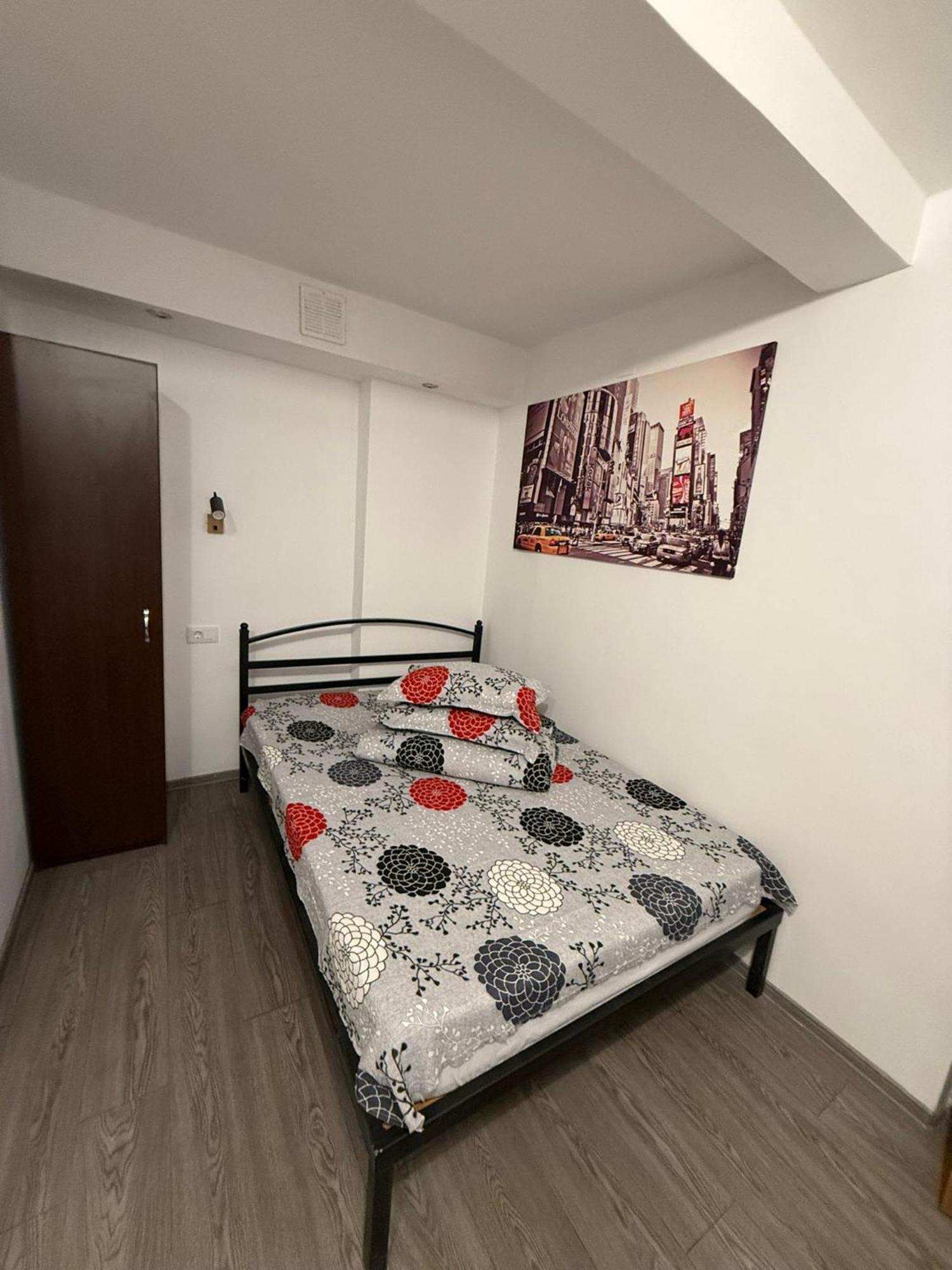 Casa Bucovineana Aparthotel Iasi Buitenkant foto
